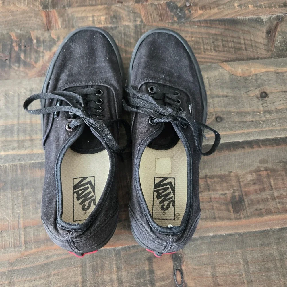 Vans Authentic Black Canvas Low Top Skate Shoes Mens 7.5 Womens 9, Skater Grunge